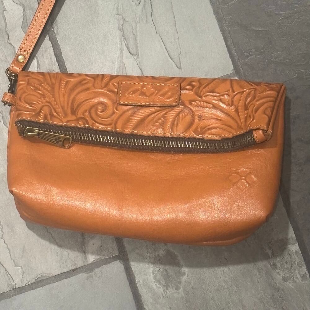 Patricia Nash Valerie Brown Tooled Leather Foldover Wristlet Handbag